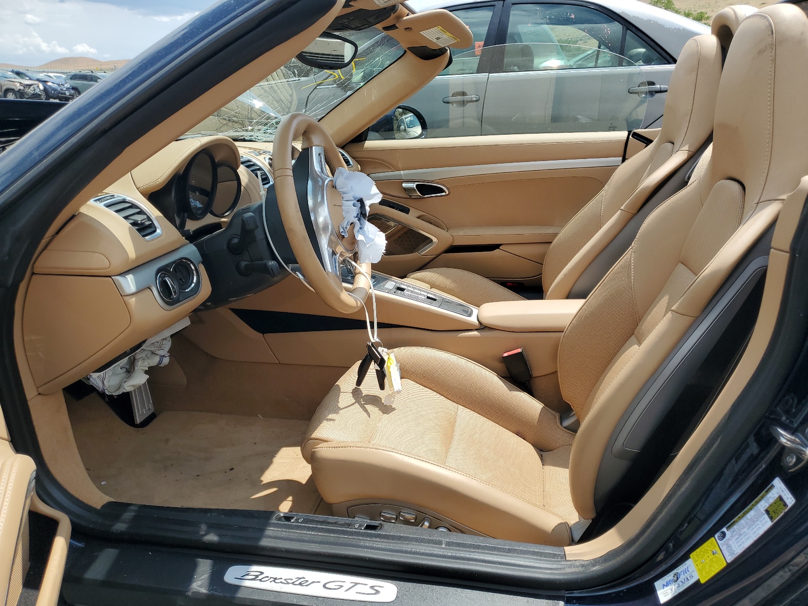 WP0CB2A8XFS140545 2015 Porsche Boxster S