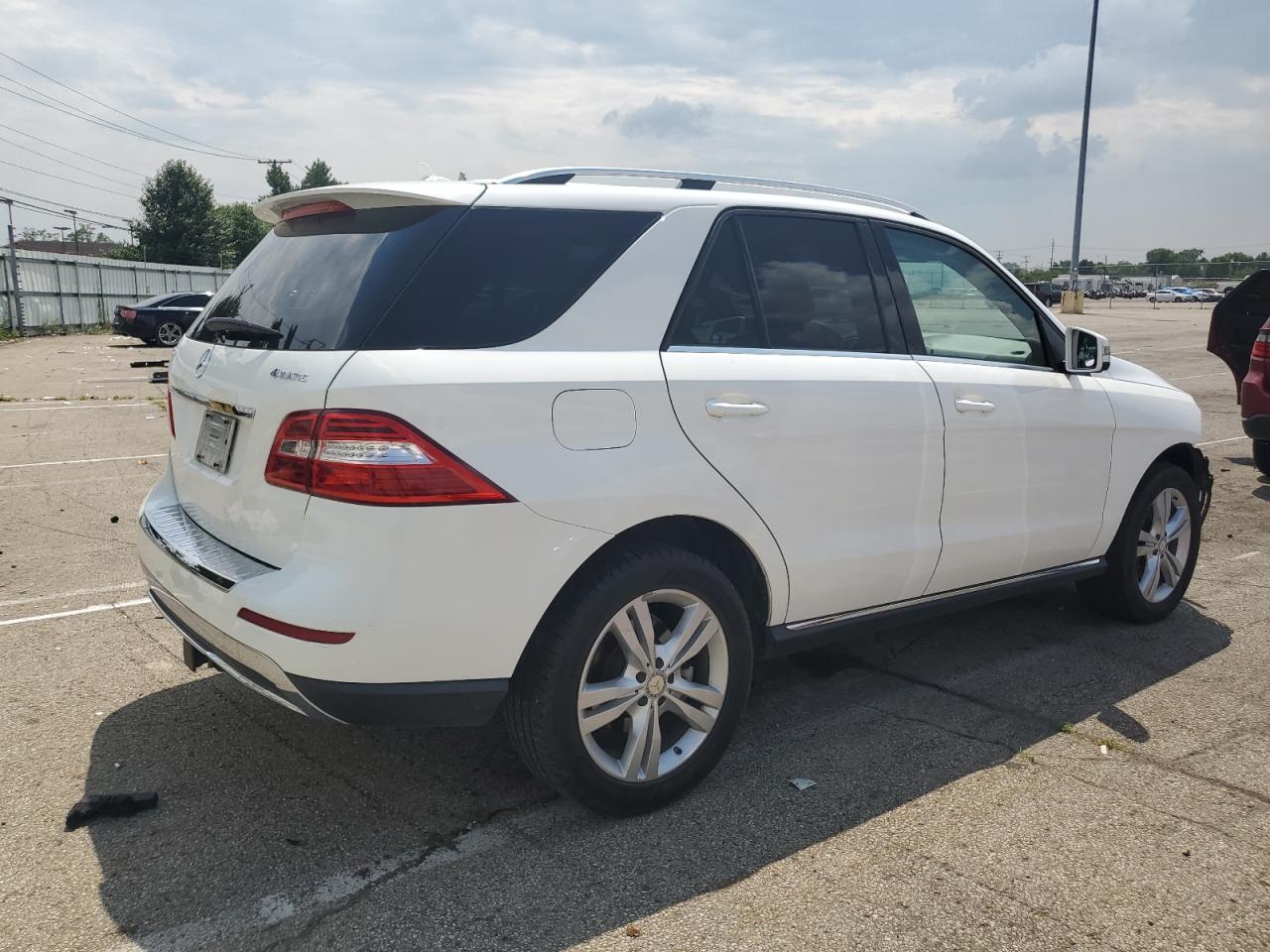 2015 Mercedes-Benz Ml 350 4Matic VIN: 4JGDA5HB0FA592662 Lot: 62662774