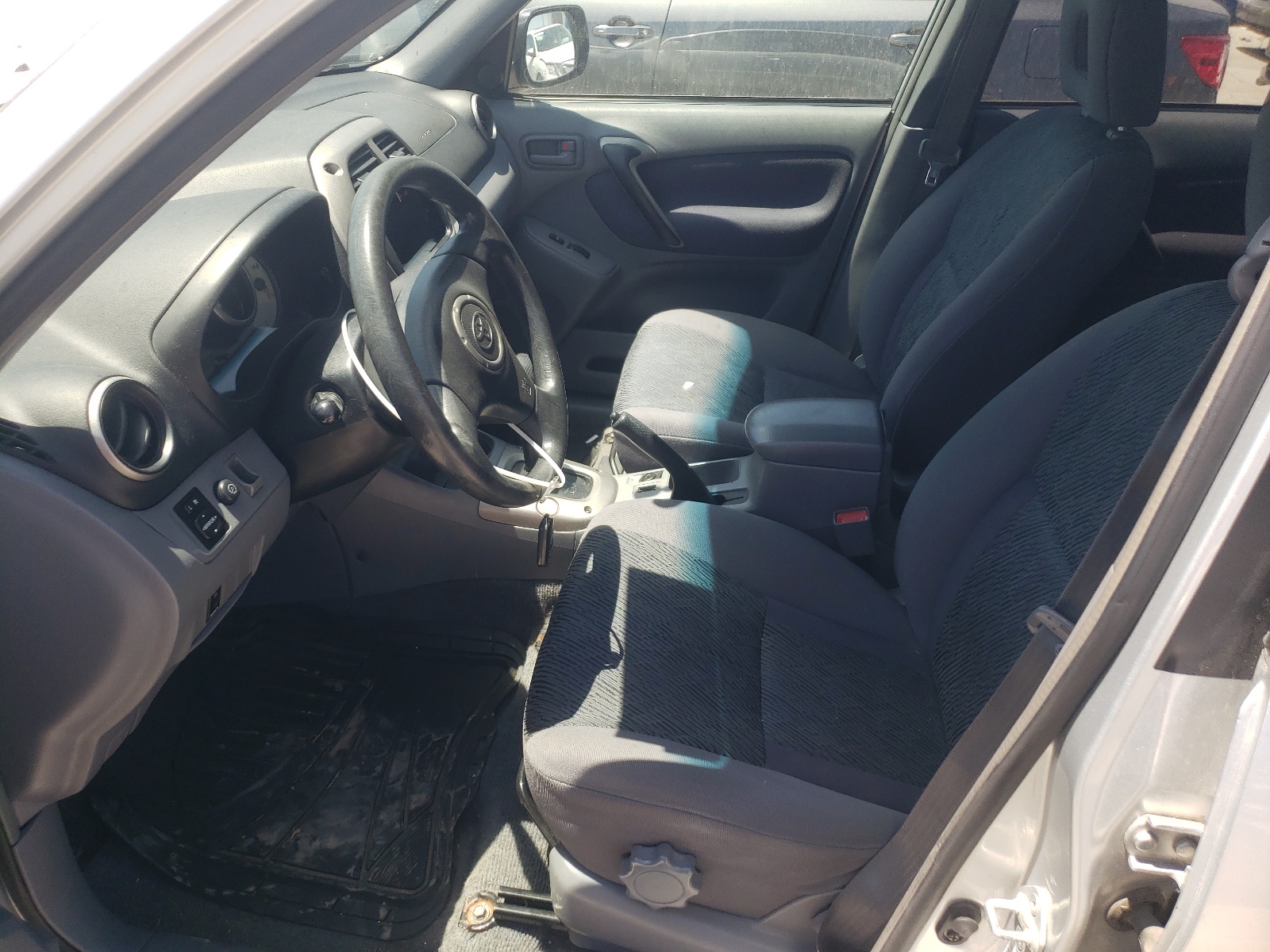 JTEHH20V226056875 2002 Toyota Rav4