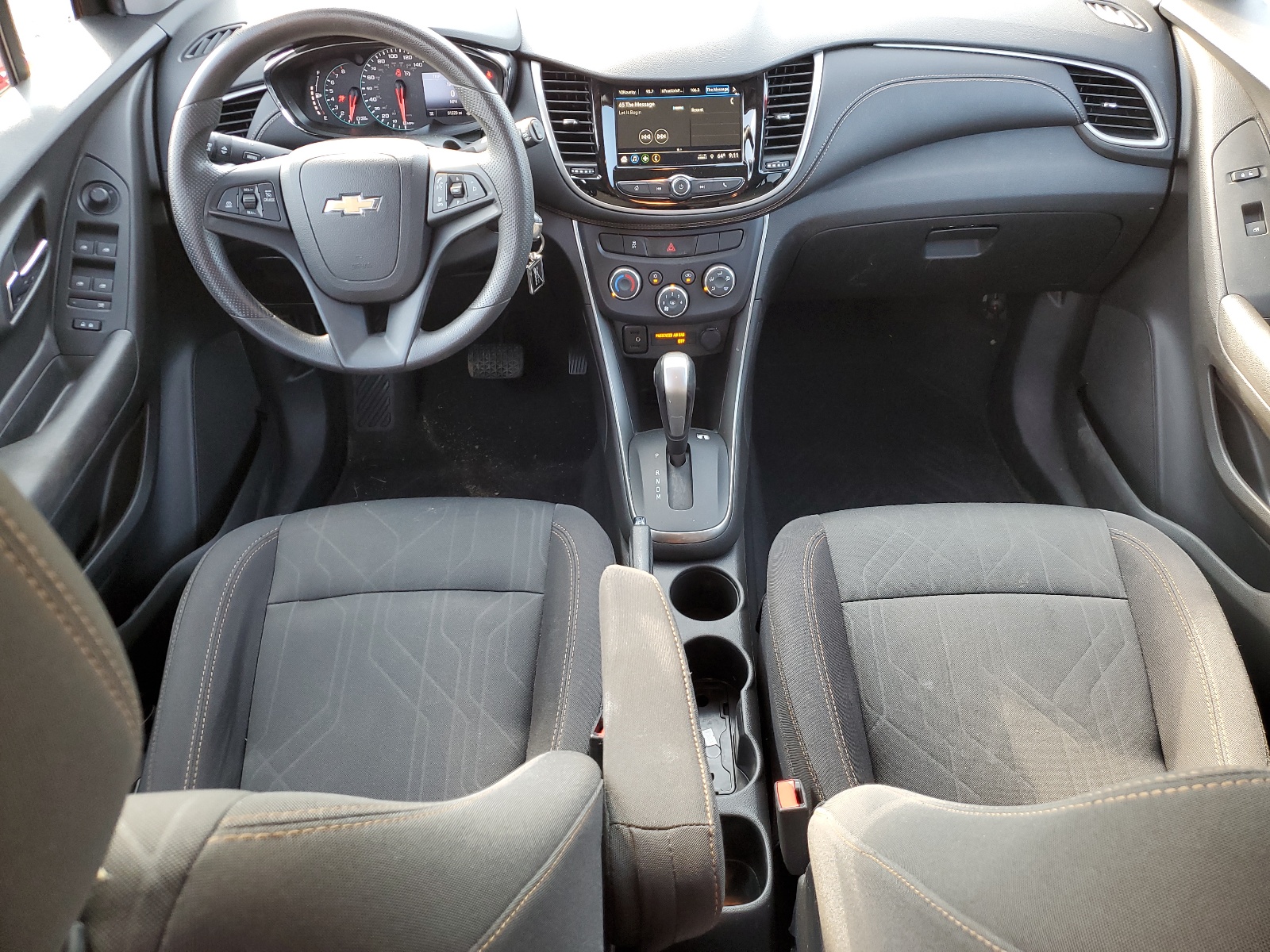 3GNCJLSB2JL264777 2018 Chevrolet Trax 1Lt