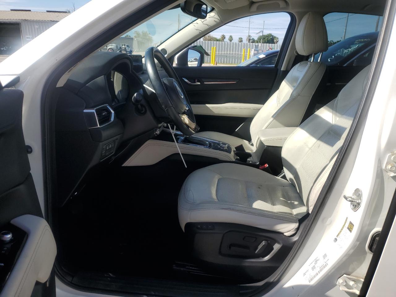 2019 Mazda Cx-5 Grand Touring VIN: JM3KFBDMXK0651615 Lot: 64401984