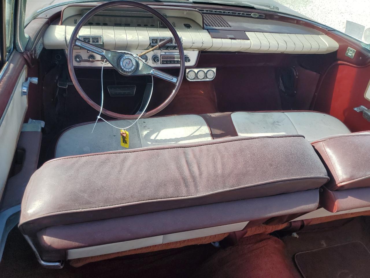 1960 Buick Electra VIN: 8G3019523 Lot: 63455834