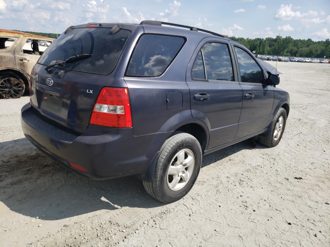 2009 Kia Sorento - Image 3