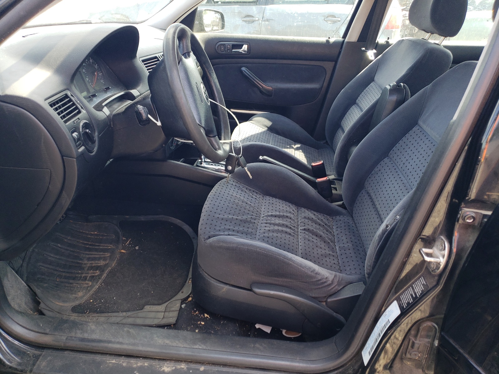 3VWSA29M2XM092059 1999 Volkswagen Jetta Gls