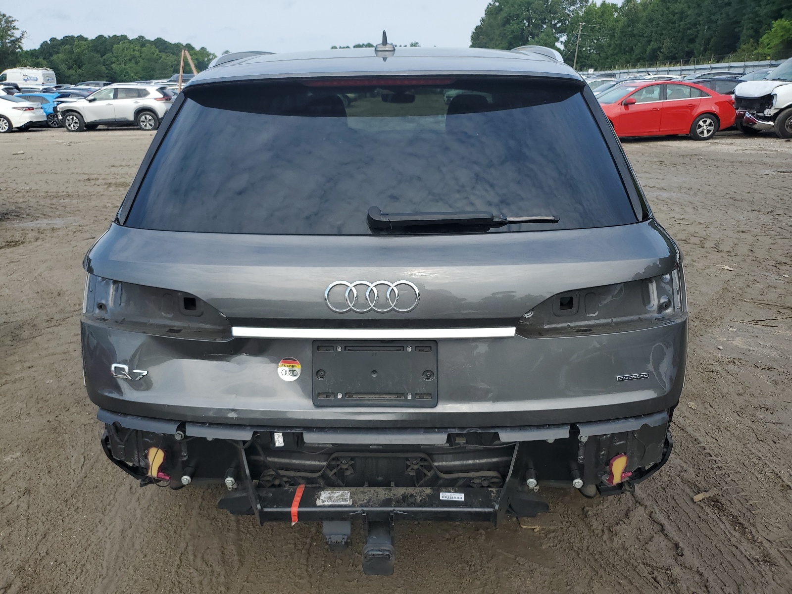 WA1LXAF73LD002268 2020 Audi Q7 Premium Plus