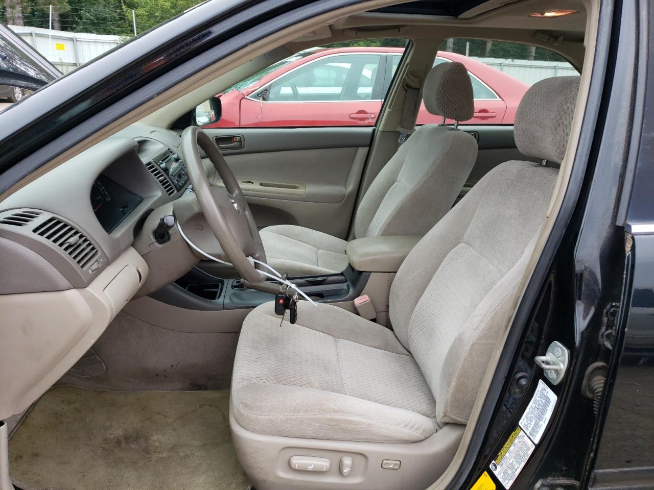 2004 Toyota Camry Le VIN: 4T1BF30K34U070029 Lot: 64178544