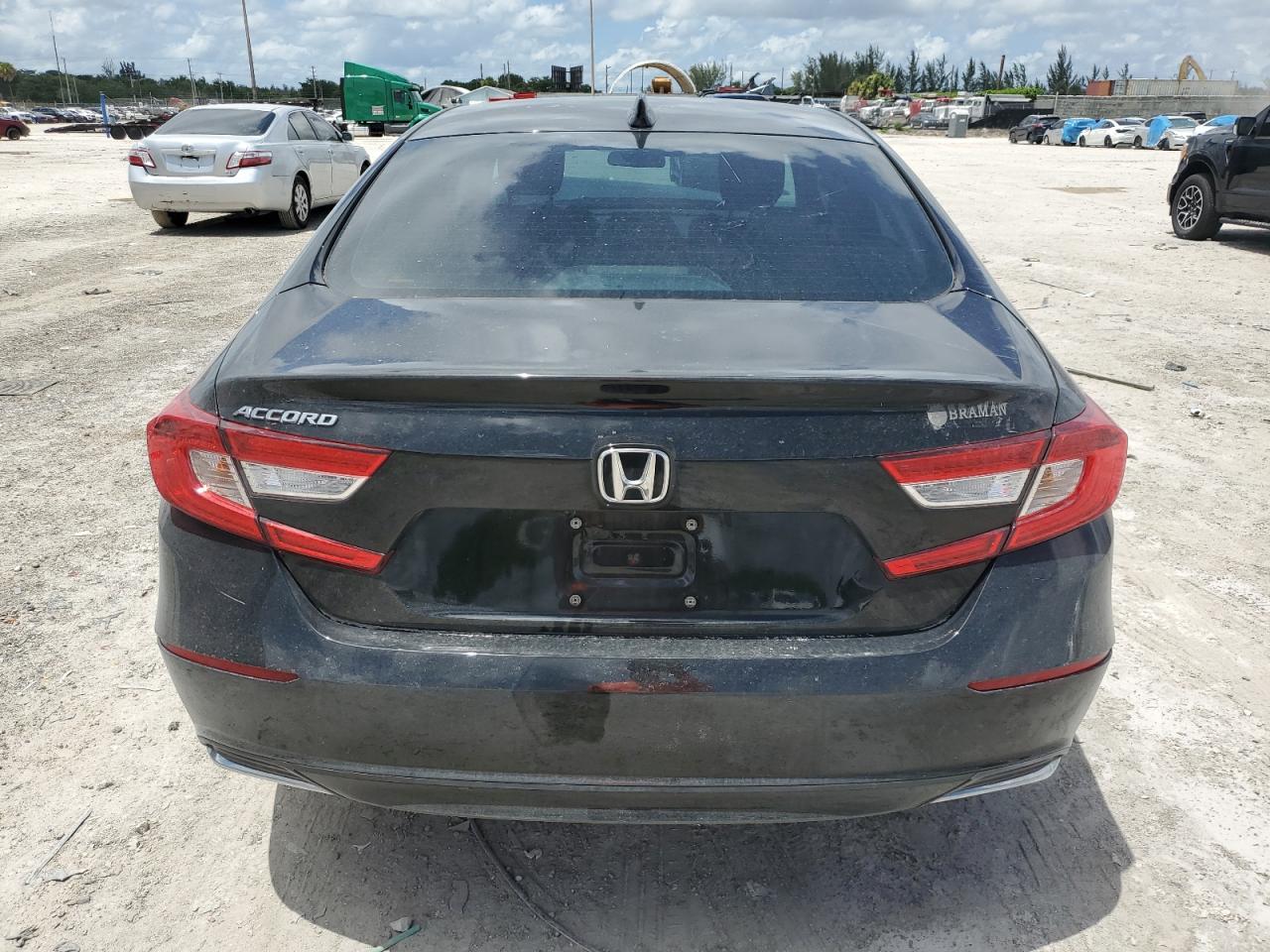 2022 Honda Accord Lx VIN: 1HGCV1F11NA040966 Lot: 63041094