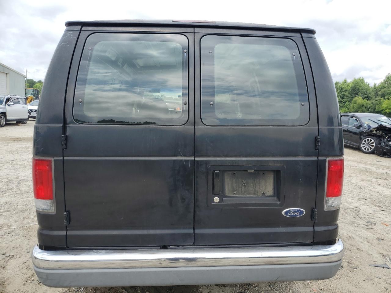 1998 Ford Econoline E150 Van VIN: 1FTRE1421WHB47674 Lot: 63609864