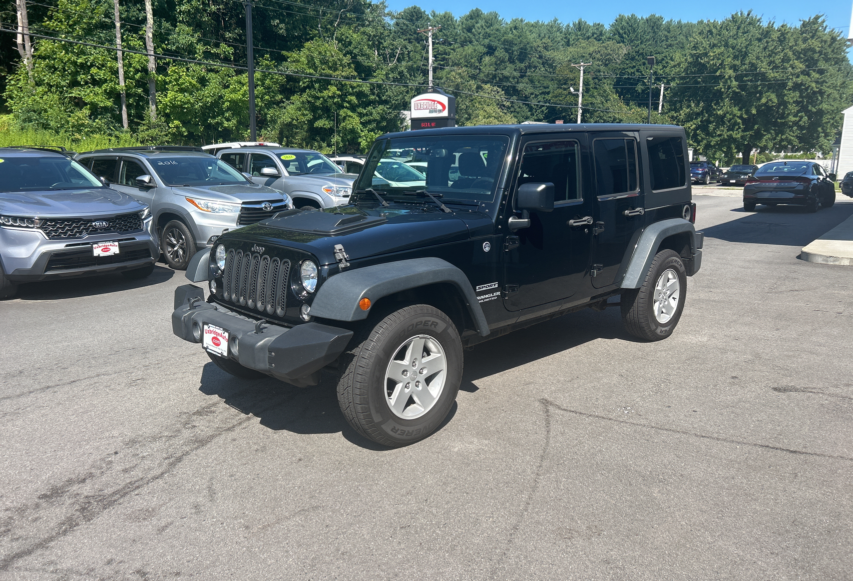 2015 Jeep Wrangler Unlimited Sport vin: 1C4BJWDG3FL518501