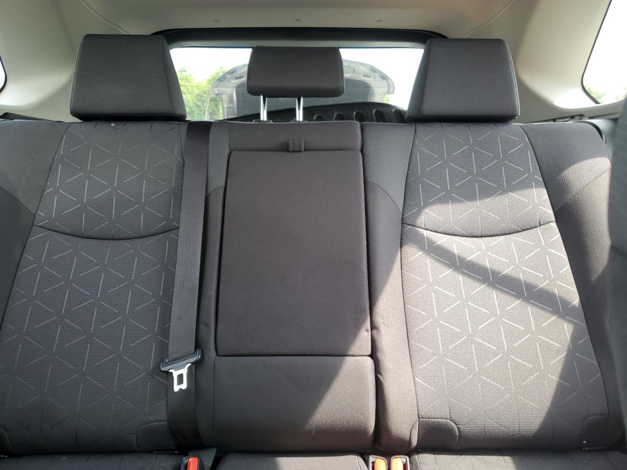 2020 Toyota Rav4 Xle VIN: JTMP1RFV2LD061477 Lot: 62874074