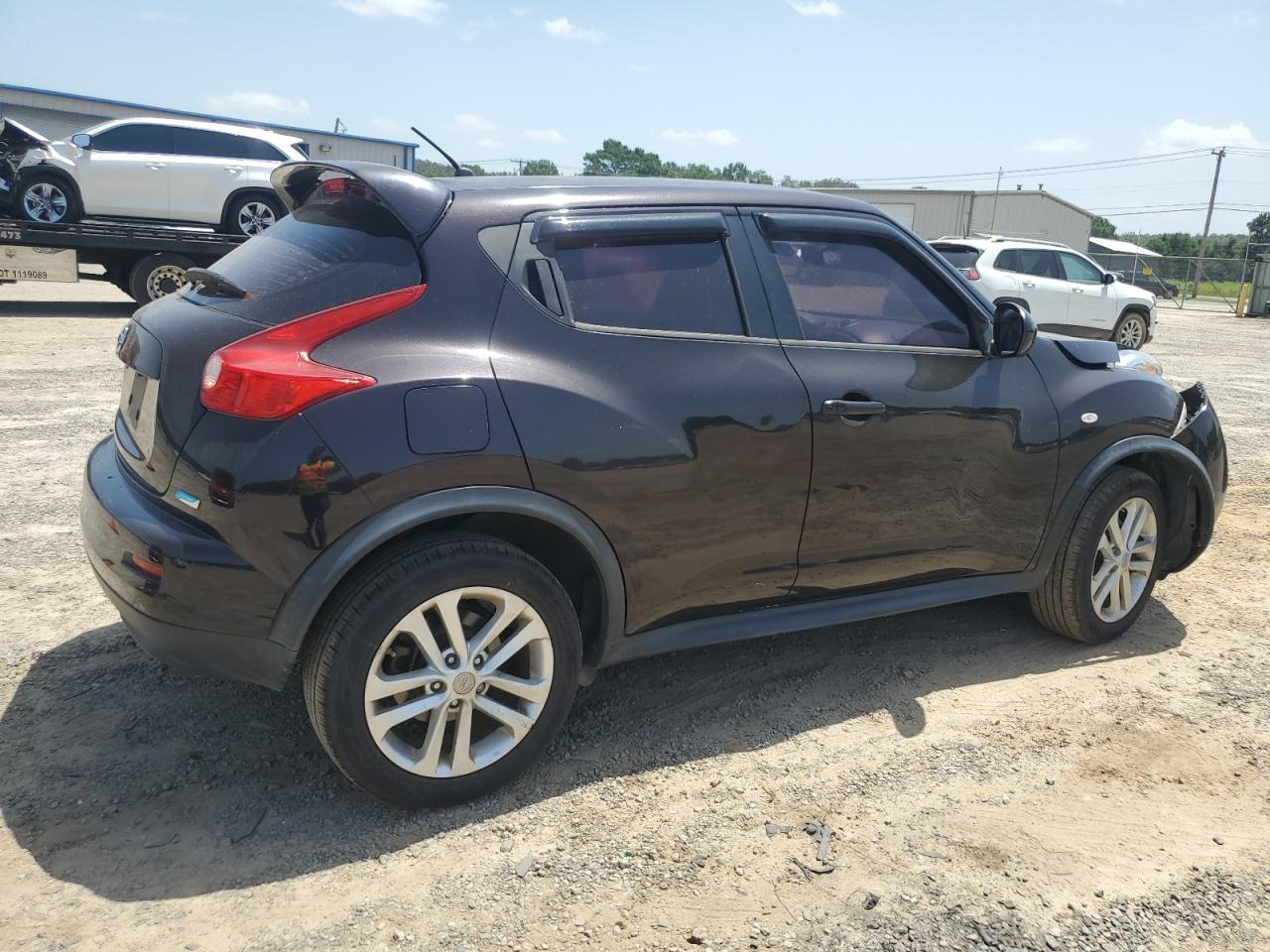 2014 Nissan Juke S VIN: JN8AF5MR8ET450451 Lot: 65388974