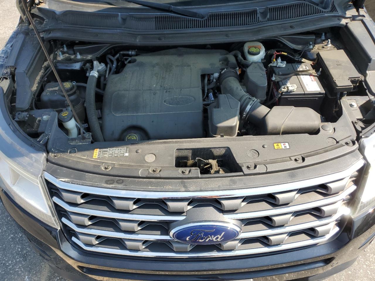 1FM5K8B80HGC36826 2017 Ford Explorer