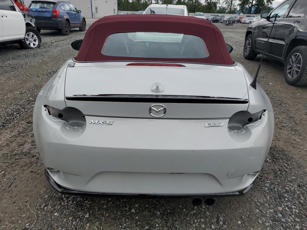 2018 Mazda Mx-5 Miata Club VIN: JM1NDAC73J0204477 Lot: 64710314