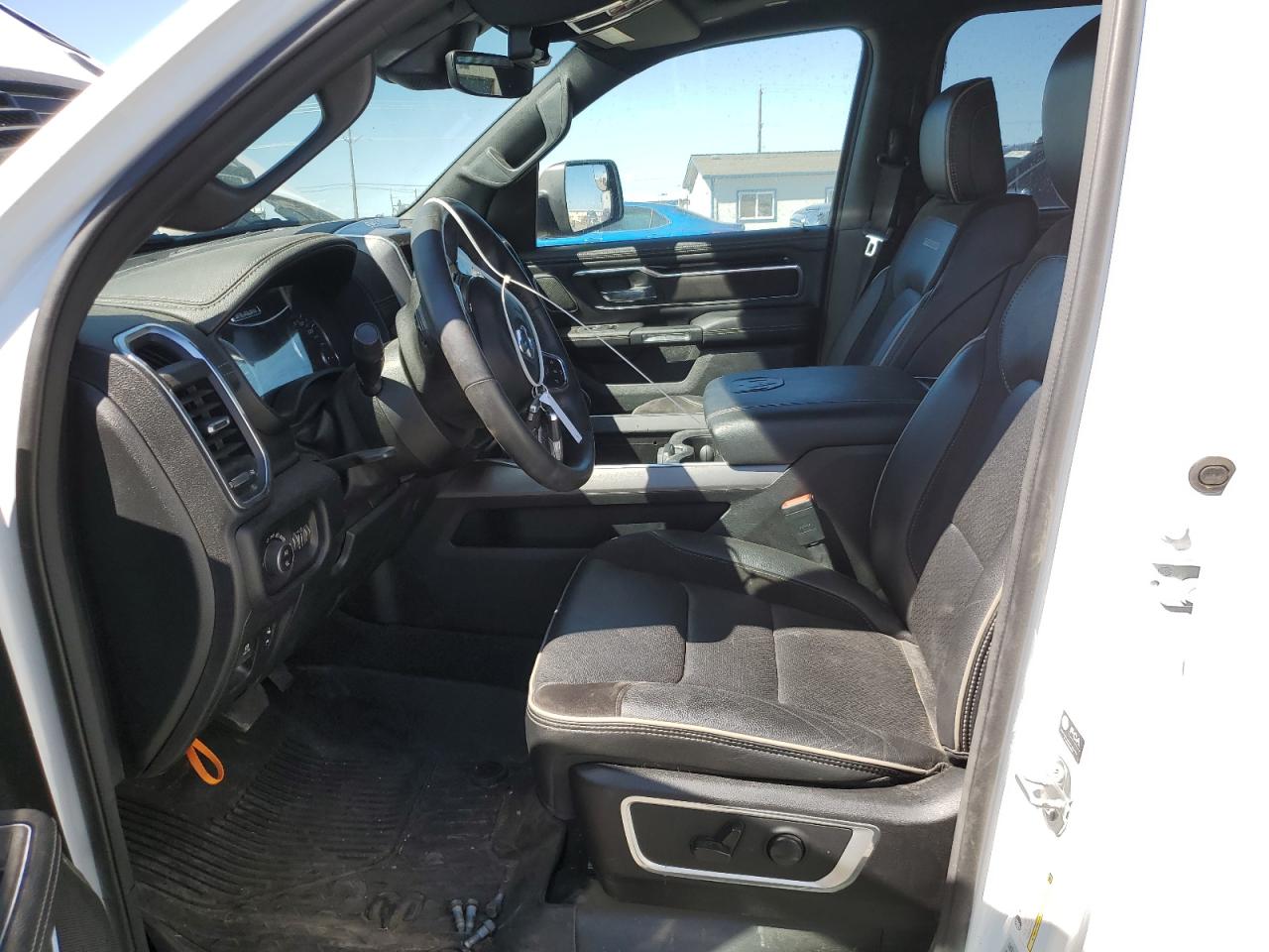 2022 Ram 1500 Laramie VIN: 1C6SRFJT1NN375634 Lot: 65077194