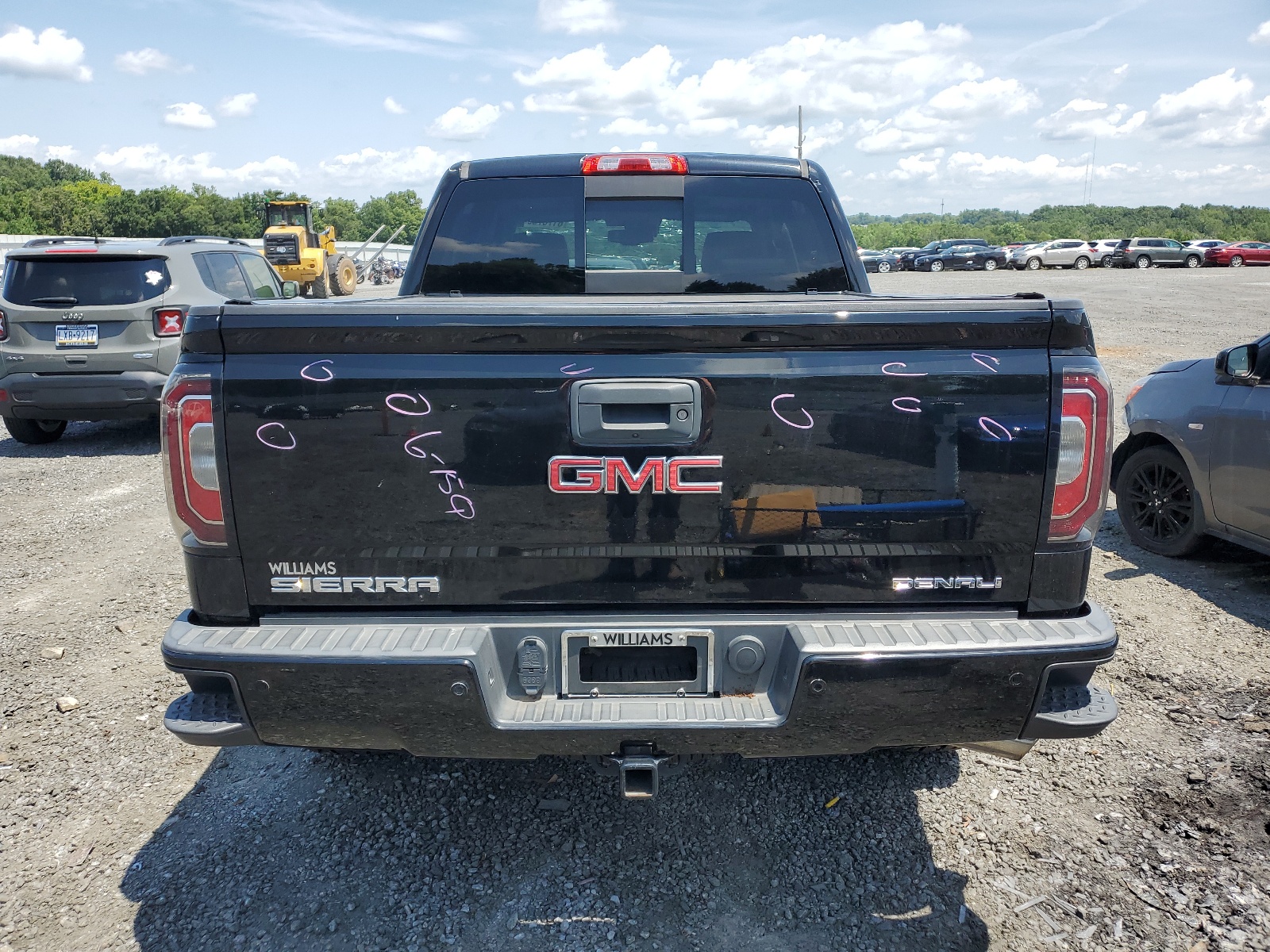 3GTU2PEJ3JG335983 2018 GMC Sierra K1500 Denali