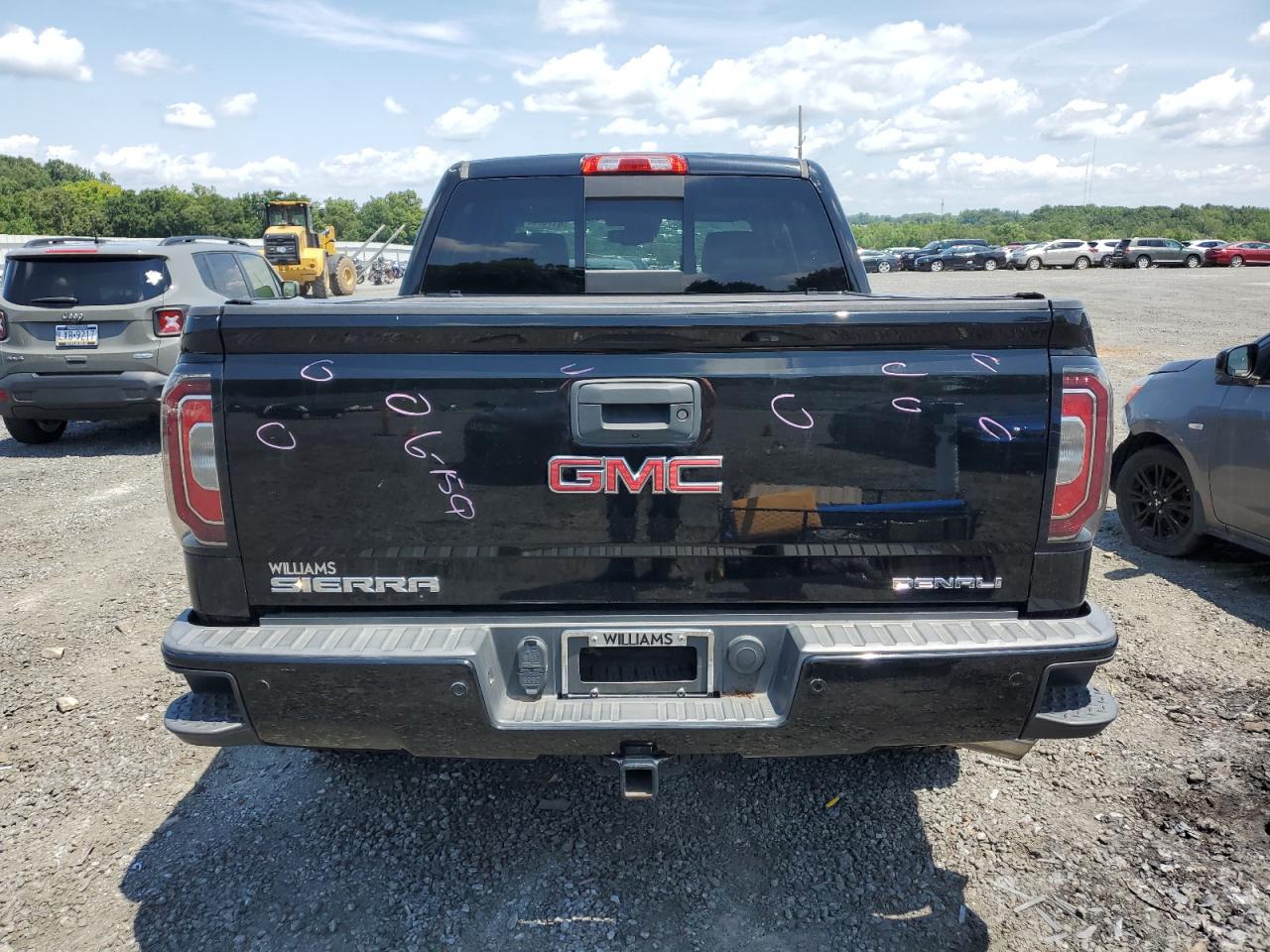 2018 GMC Sierra K1500 Denali VIN: 3GTU2PEJ3JG335983 Lot: 61787694