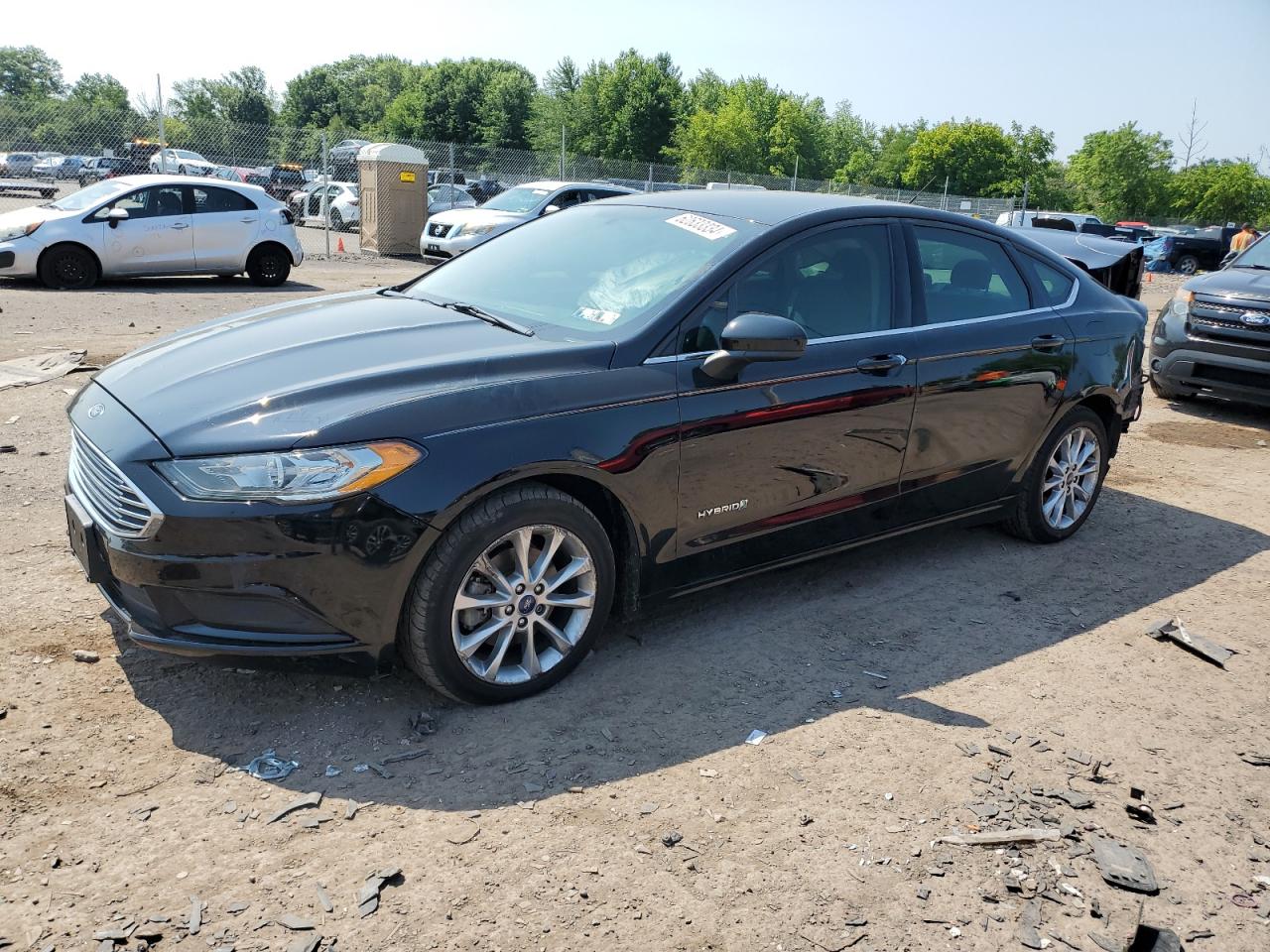 3FA6P0LU4HR285792 2017 FORD FUSION - Image 1