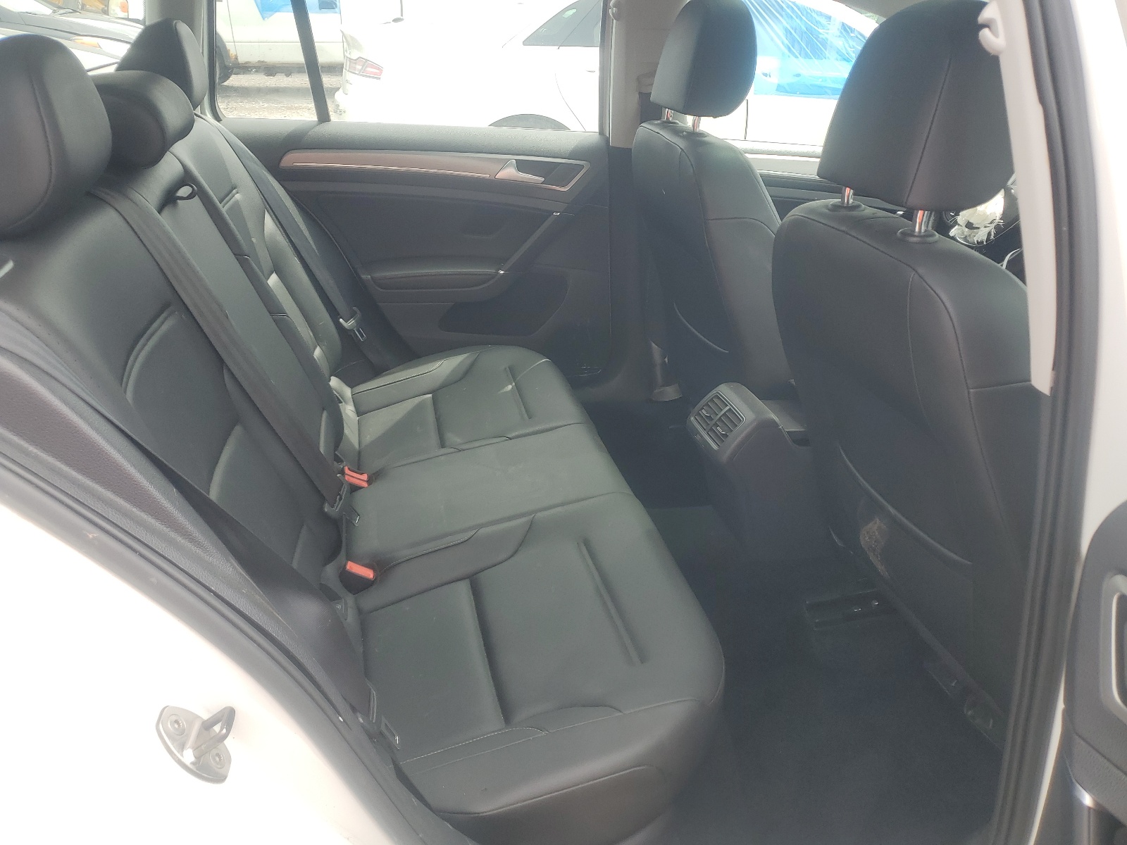 3VWC17AU7GM514971 2016 Volkswagen Golf Sportwagen S