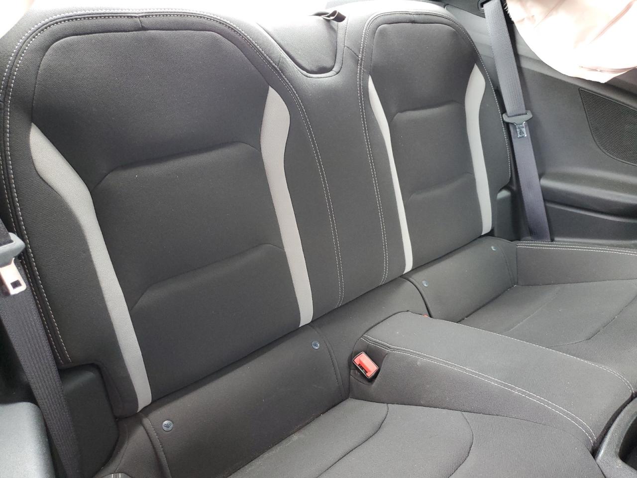 2018 Chevrolet Camaro Lt VIN: 1G1FB1RS7J0107104 Lot: 62454134