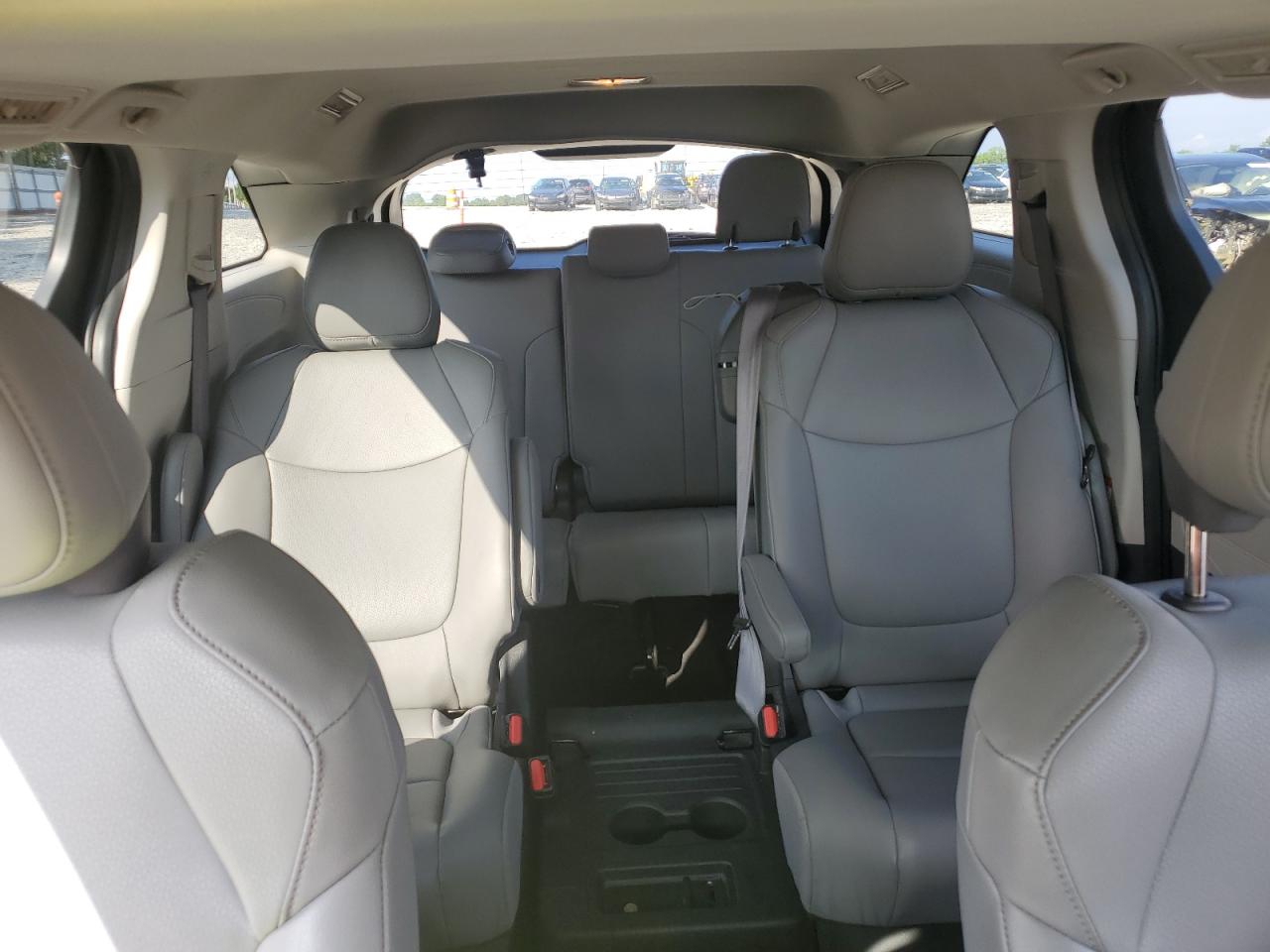 2022 Toyota Sienna Xle VIN: 5TDYRKEC0NS120814 Lot: 64390154