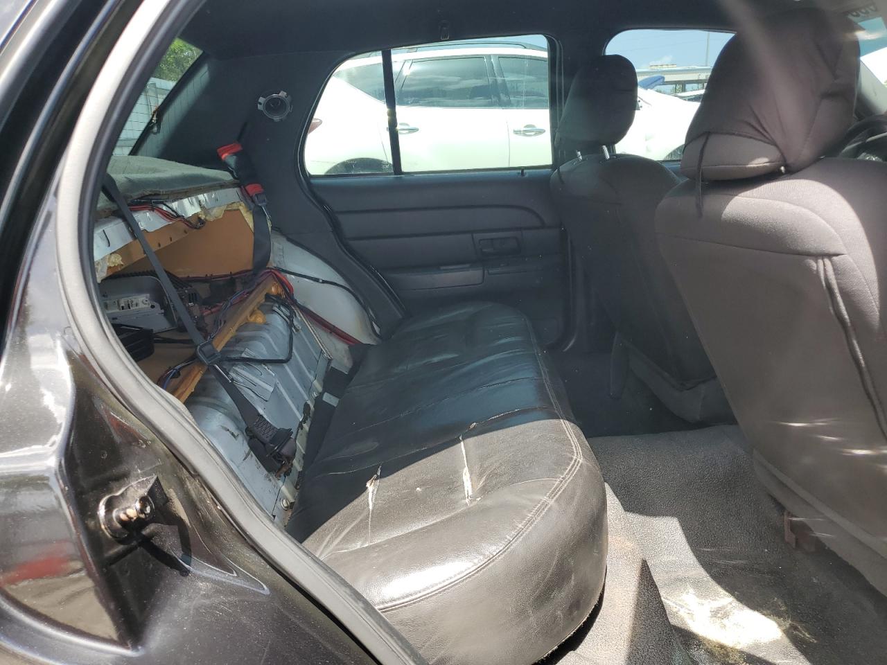 2003 Ford Crown Victoria Police Interceptor VIN: 2FAFP71W93X179054 Lot: 64013004