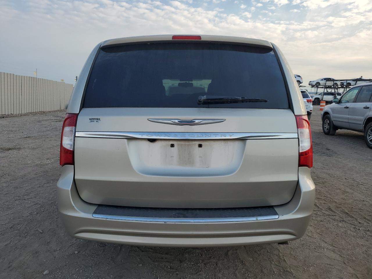 2014 Chrysler Town & Country Touring VIN: 2C4RC1BG0ER198879 Lot: 63312004