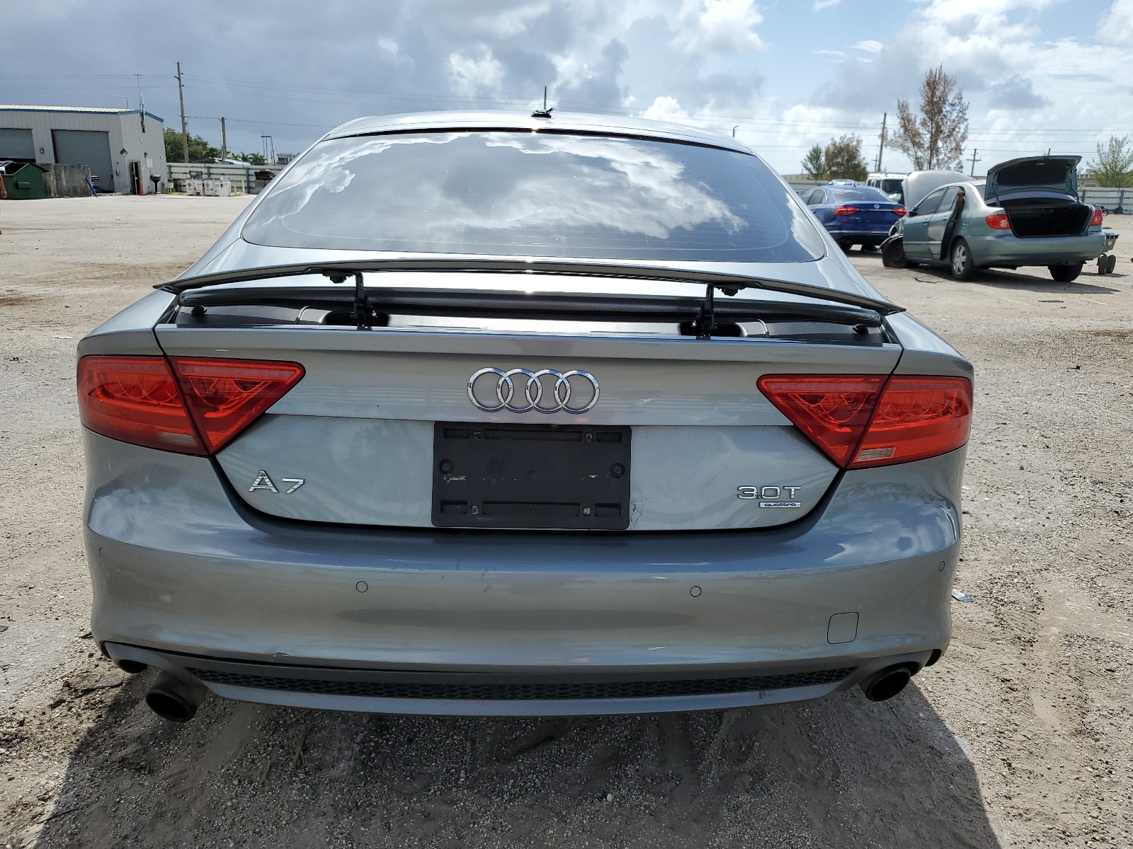 WAU2GAFC0DN098027 2013 Audi A7 Prestige