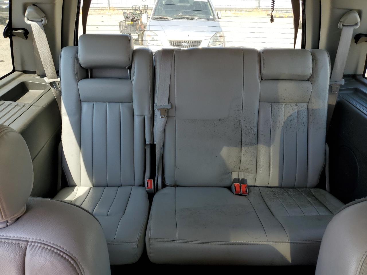 2004 Lincoln Navigator VIN: 5LMFU28R34LJ27867 Lot: 63533654
