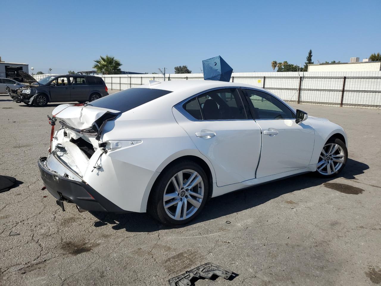 JTHCA1D21P5123913 Lexus IS 300 3