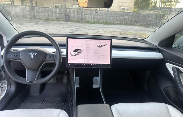  TESLA MODEL 3 2020 Білий