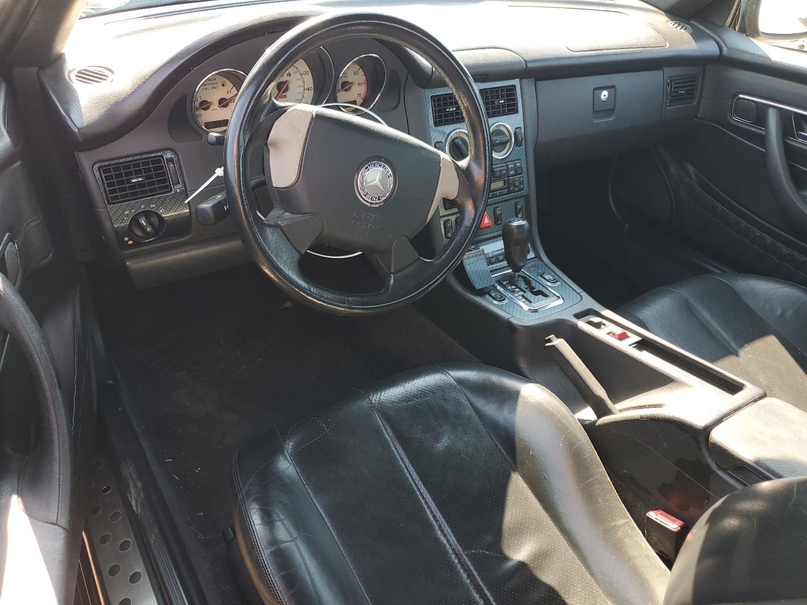 WDBKK47F6WF008306 1998 Mercedes-Benz Slk 230 Kompressor