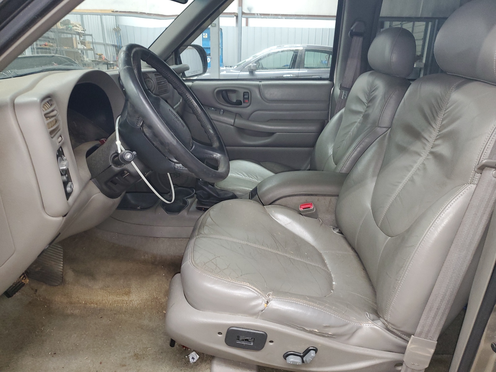 1GKDT13W0Y2373137 2000 GMC Jimmy / Envoy