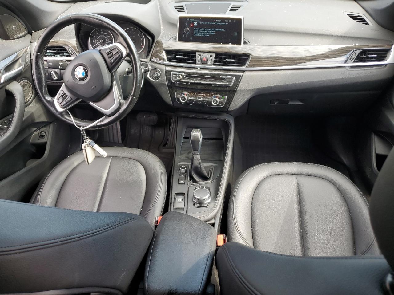 WBXHT3C34H5F69133 2017 BMW X1 xDrive28I