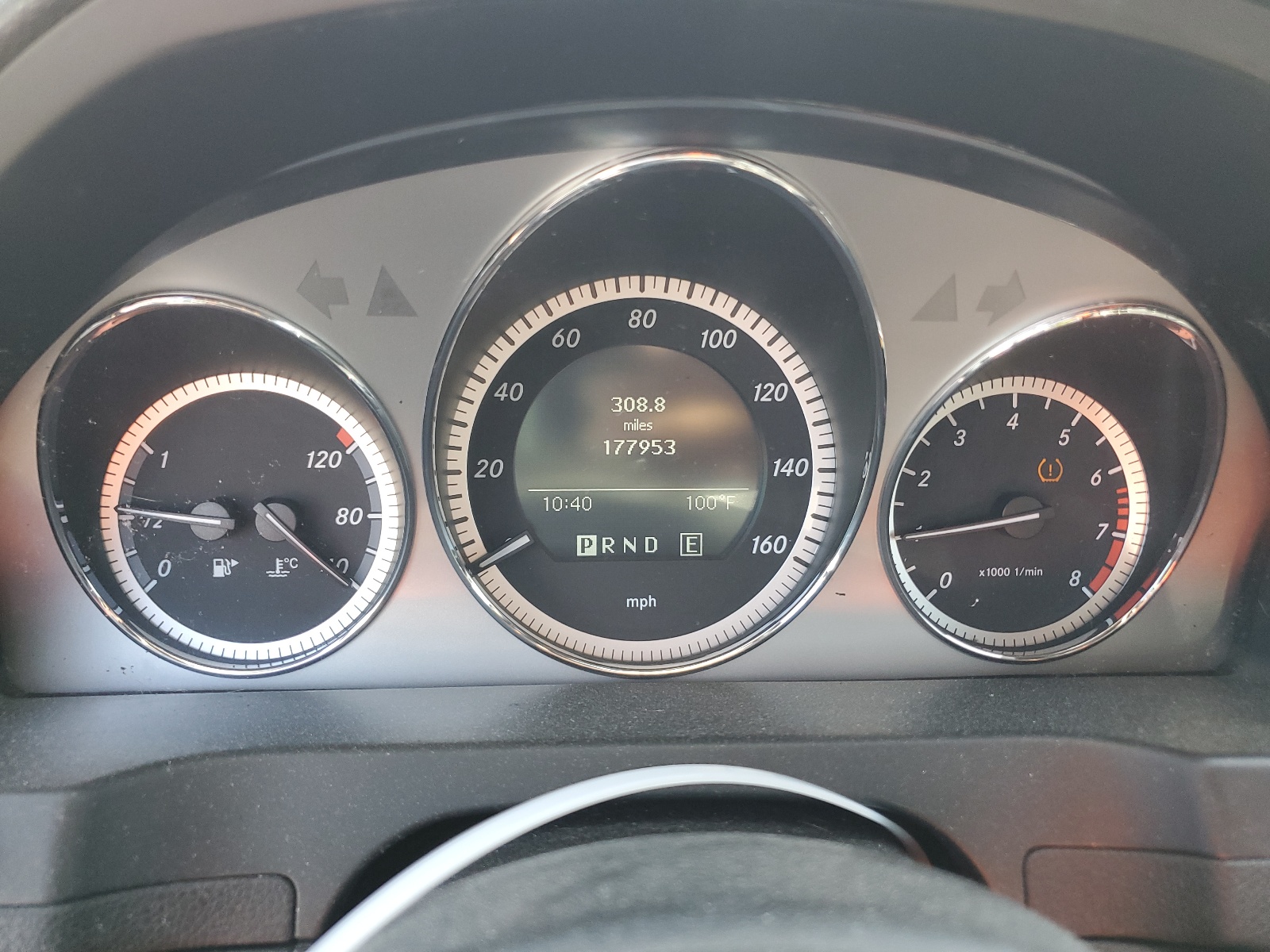 WDDGF5EB9BR162427 2011 Mercedes-Benz C 300