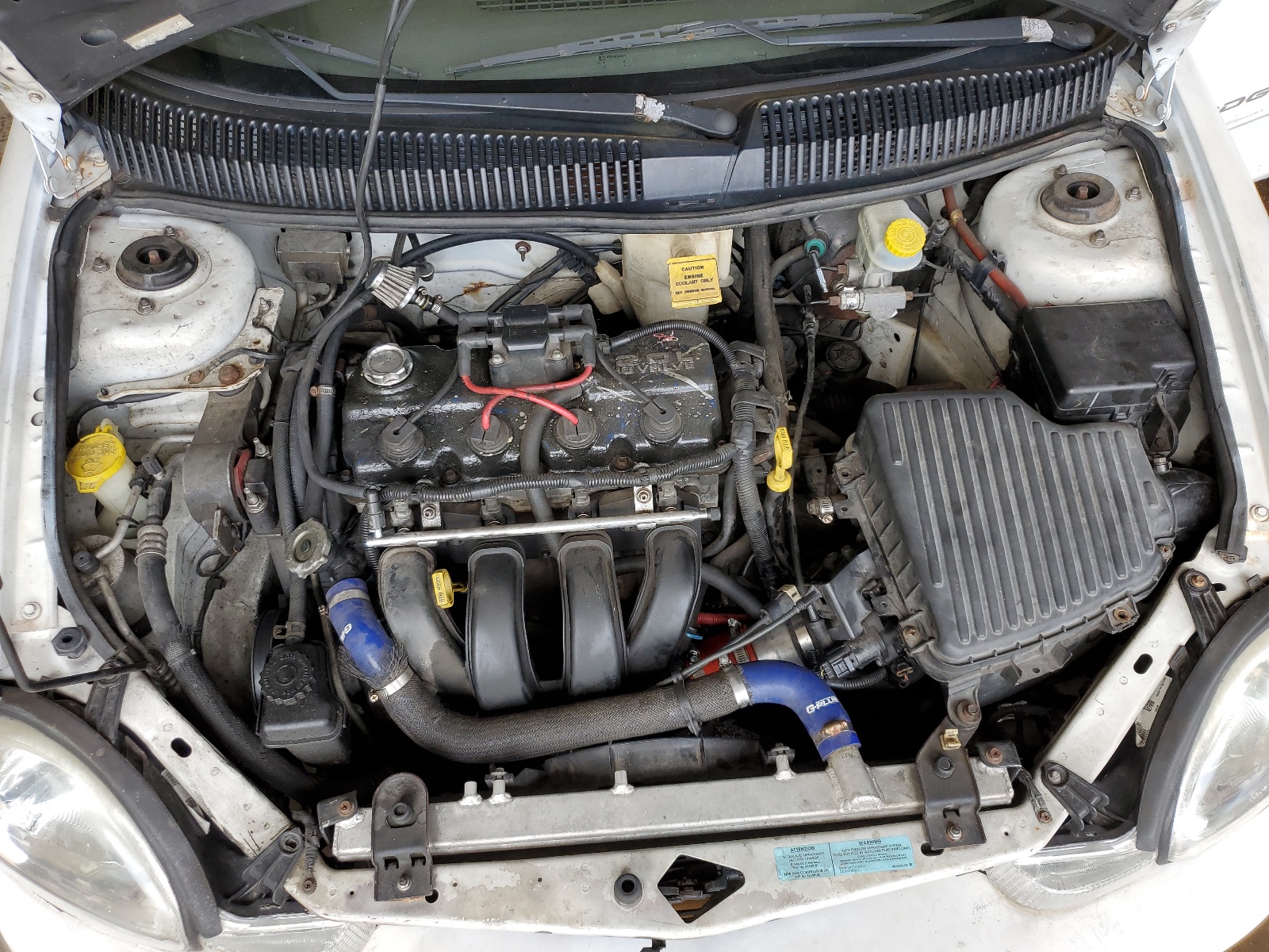 1B3ES46C8YD615829 2000 Dodge Neon Base