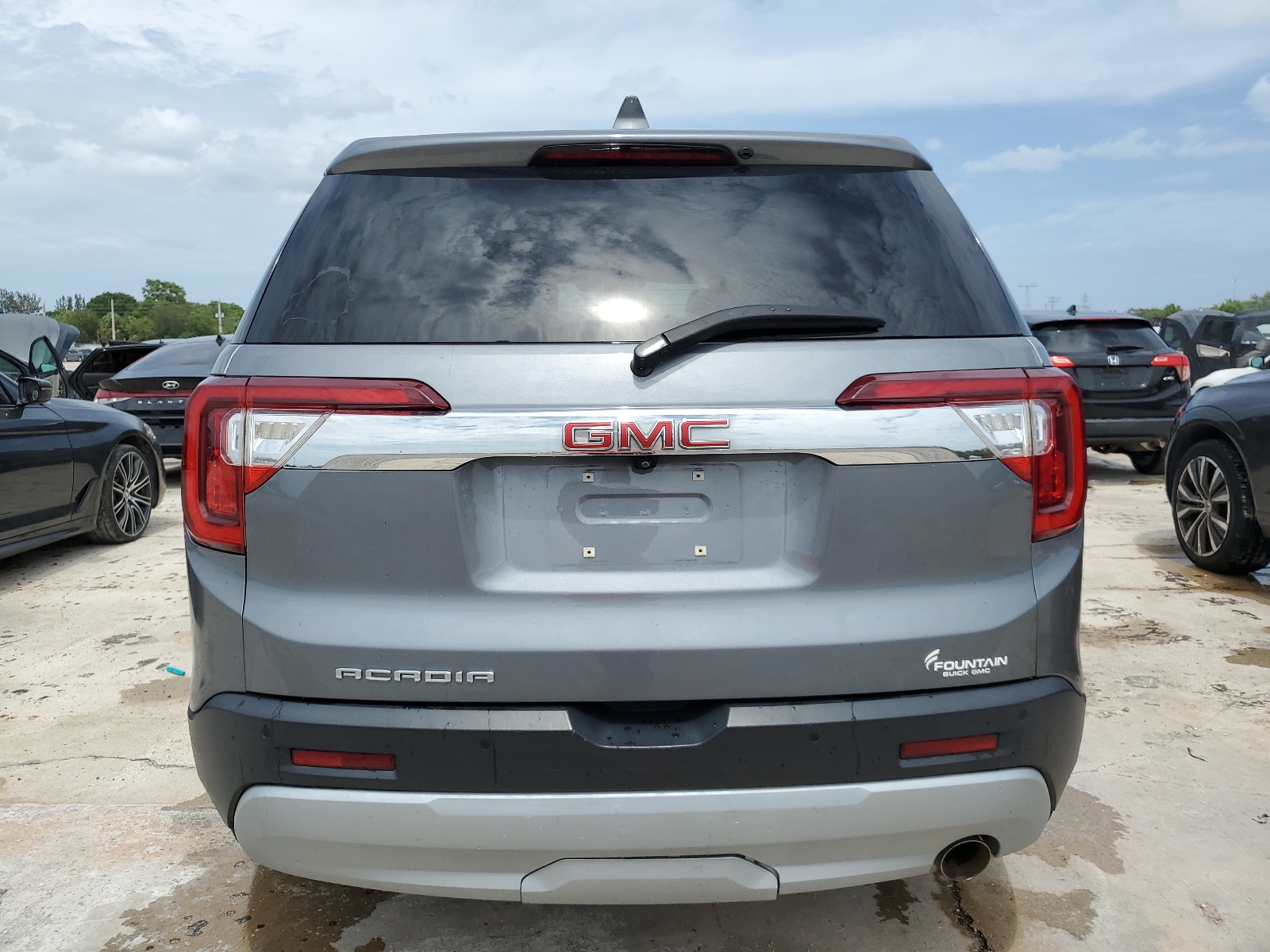 1GKKNKLA5MZ103236 2021 GMC Acadia Sle