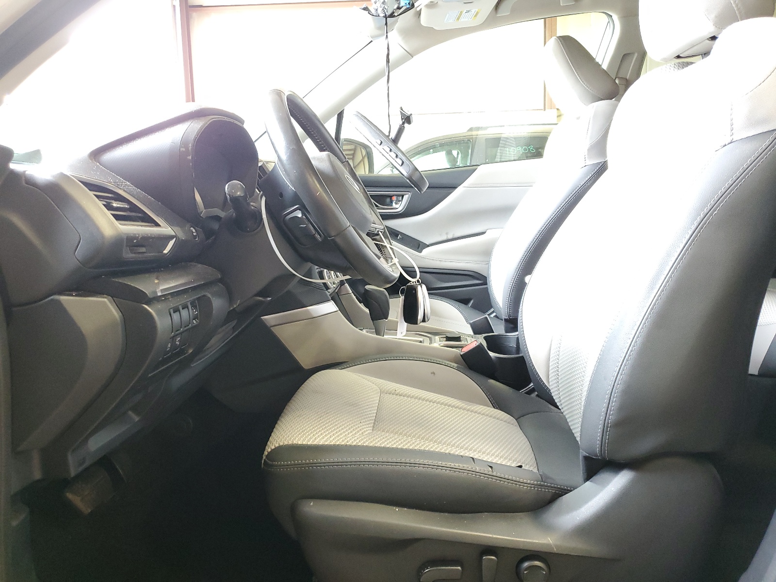 JF2SKAGC7KH495067 2019 Subaru Forester Premium