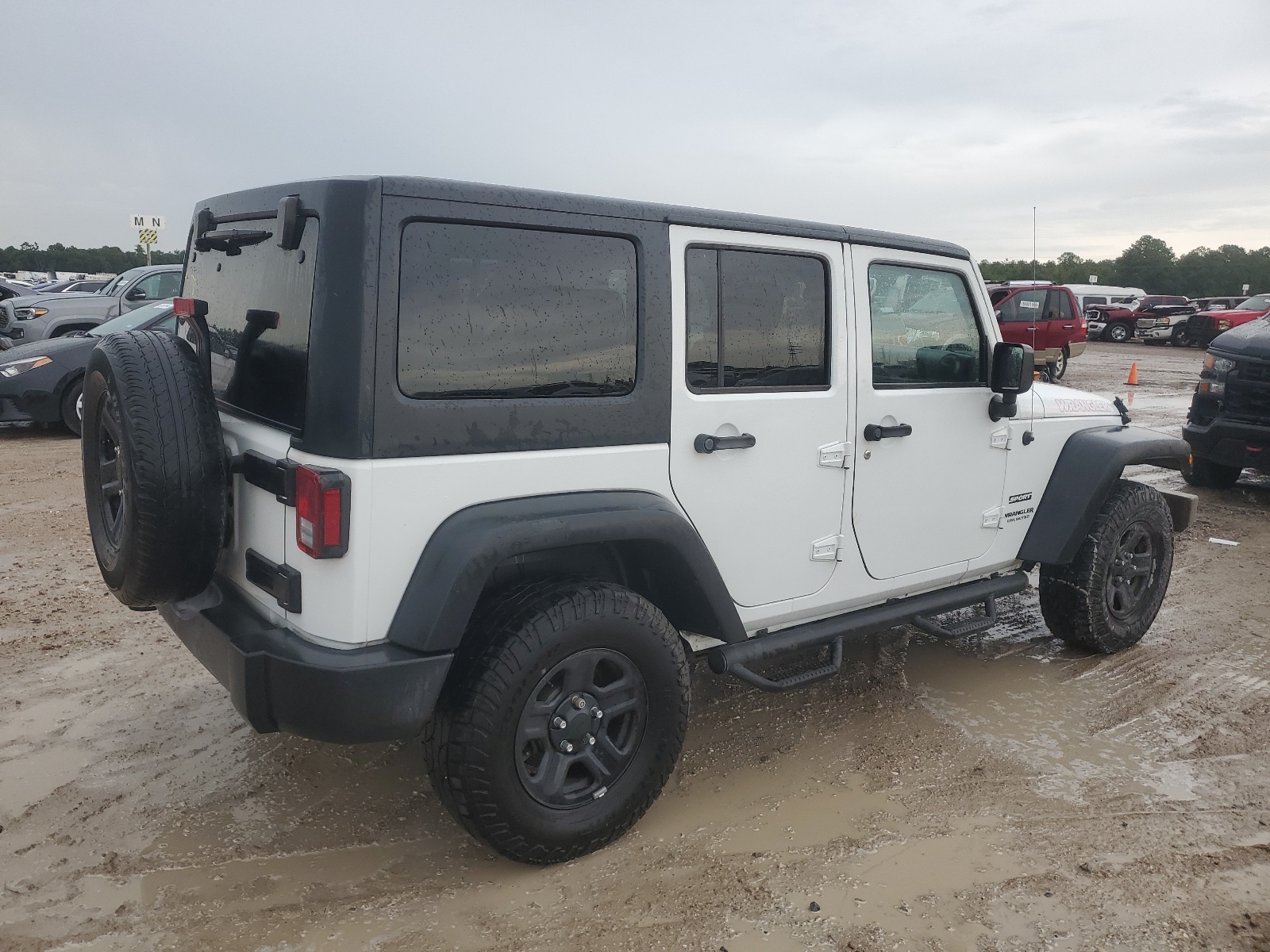 2017 Jeep Wrangler Unlimited Sport vin: 1C4BJWDG1HL608734