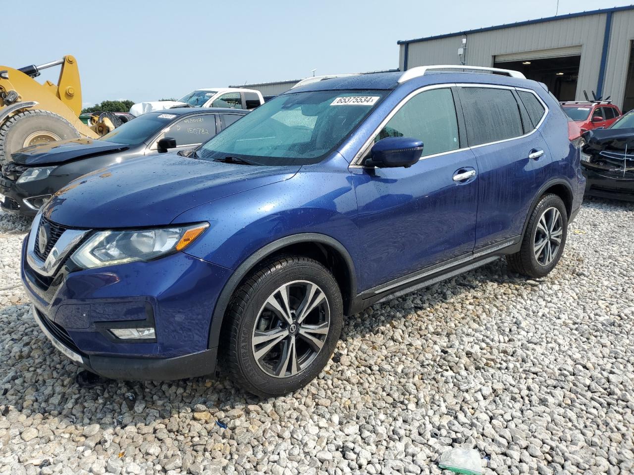 5N1AT2MV8JC732787 2018 NISSAN ROGUE - Image 1