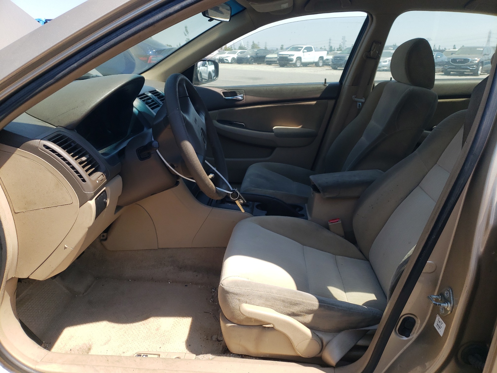 1HGCM56144A176937 2004 Honda Accord Dx