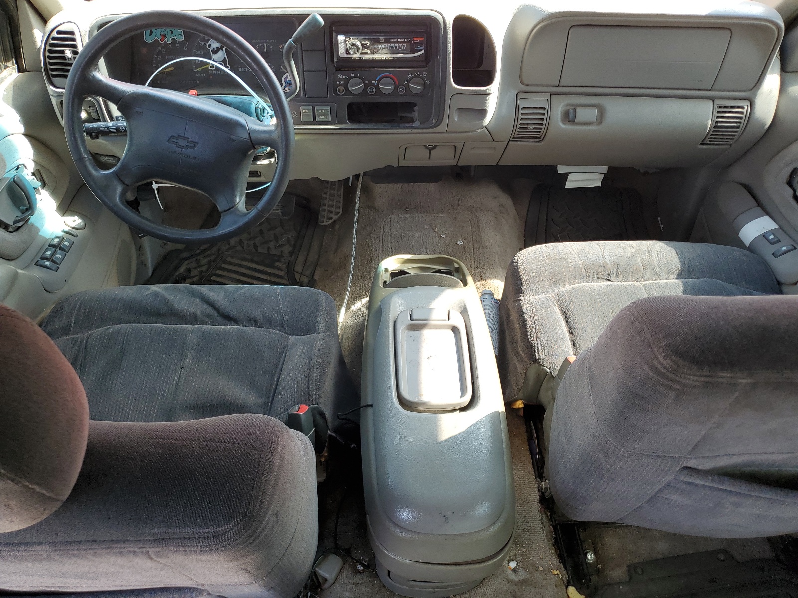 1gnek13r9vj300113 1GNEK13R9VJ300113 1997 Chevrolet Tahoe K1500