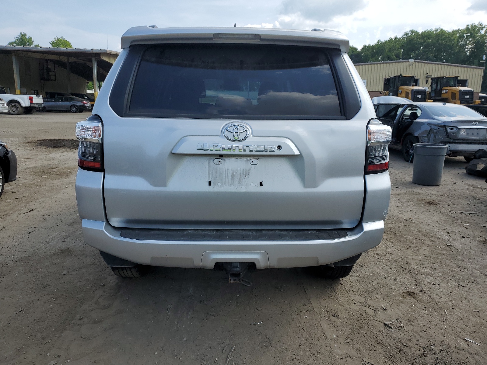 JTEBU5JR4K5664181 2019 Toyota 4Runner Sr5