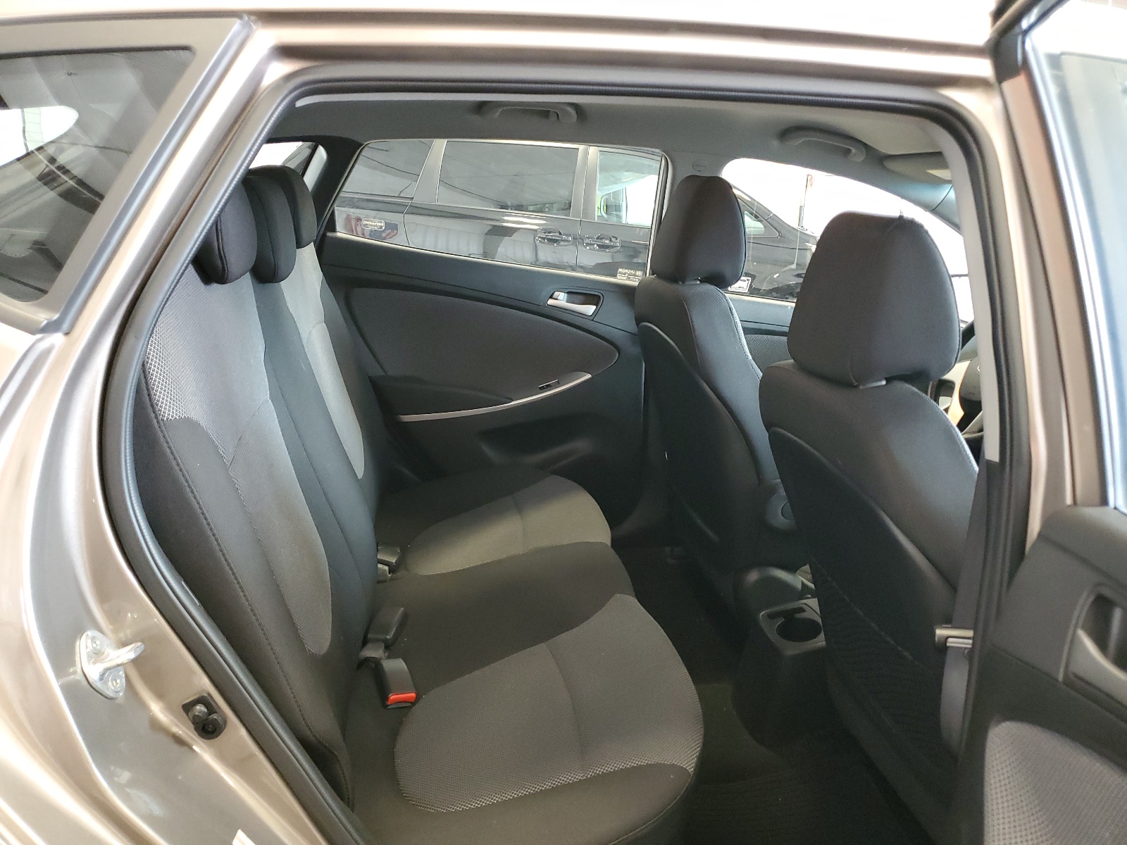 KMHCT5AE1EU164302 2014 Hyundai Accent Gls