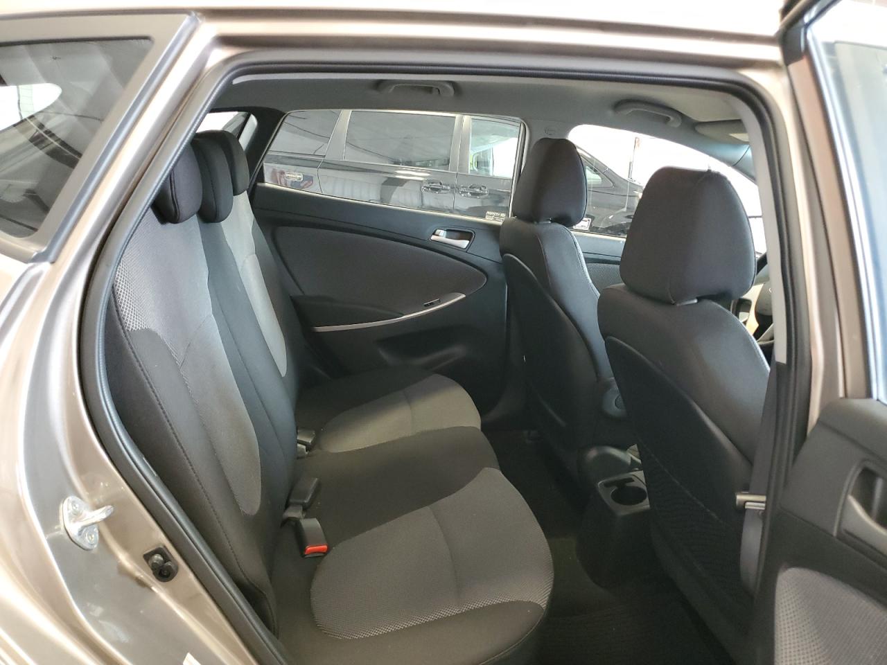 2014 Hyundai Accent Gls VIN: KMHCT5AE1EU164302 Lot: 63269864