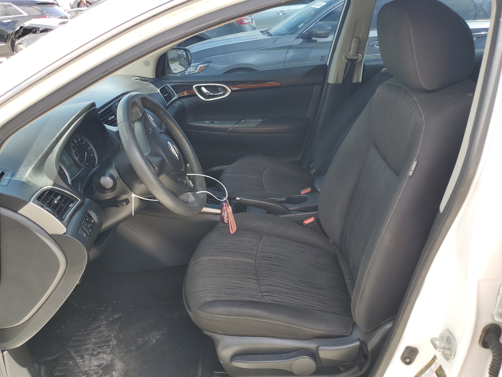 2017 Nissan Sentra S vin: 3N1AB7APXHY375739