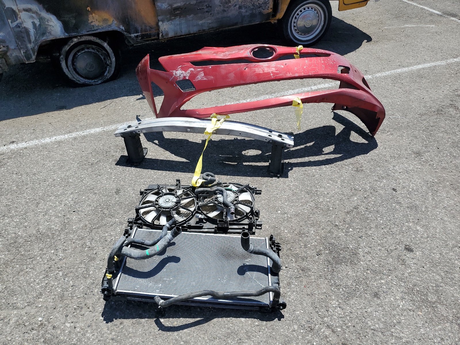 JTDKBRFU9H3568856 2017 Toyota Prius