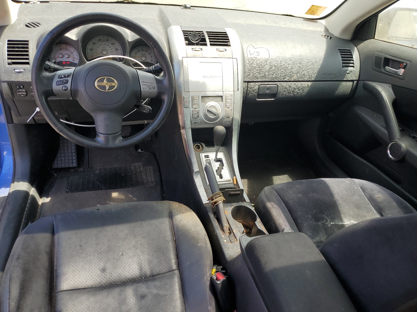 JTKDE167960138621 2006 Toyota Scion Tc