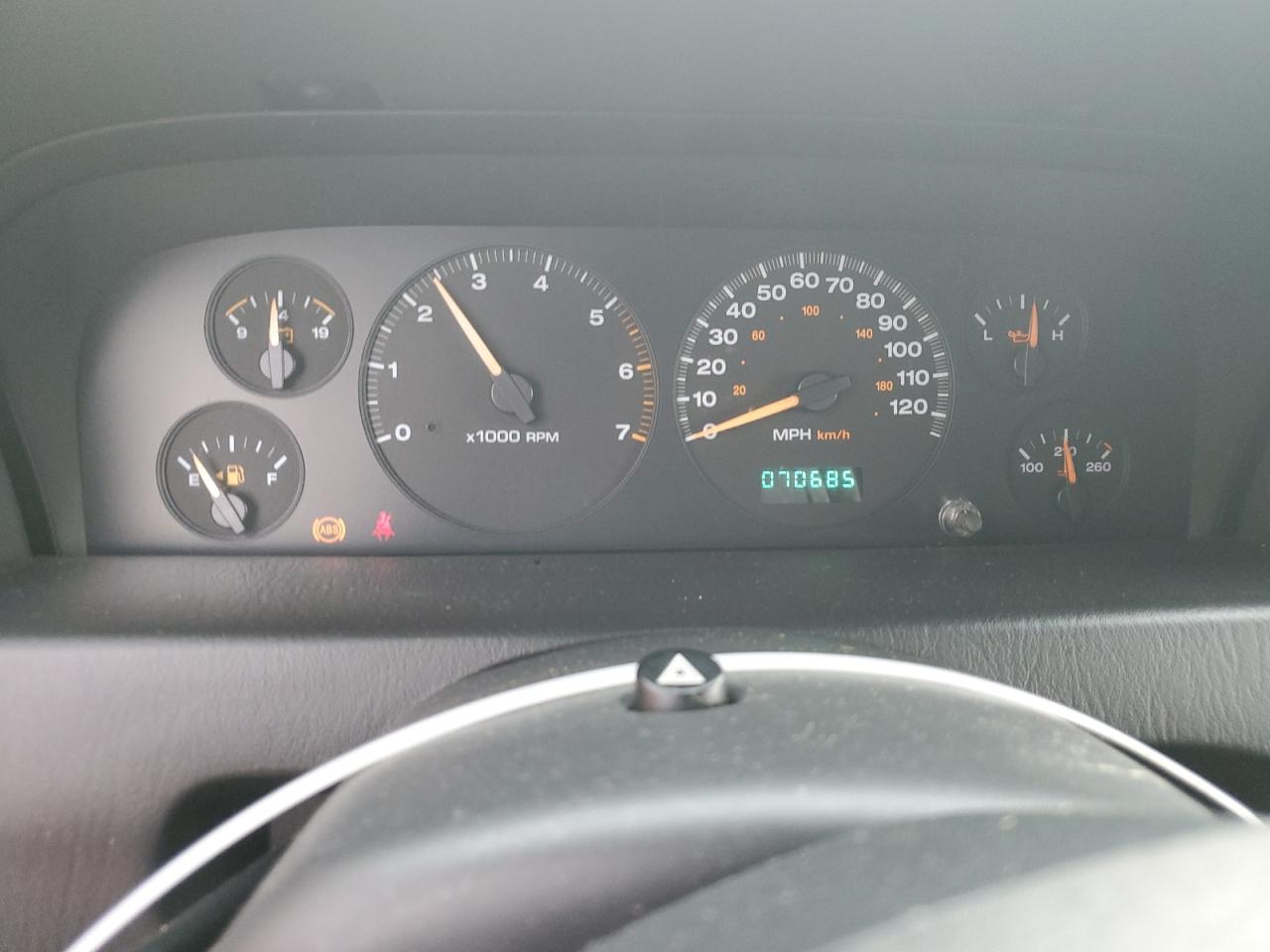 2003 Jeep Grand Cherokee Laredo VIN: 1J4GX48S33C504952 Lot: 61753414