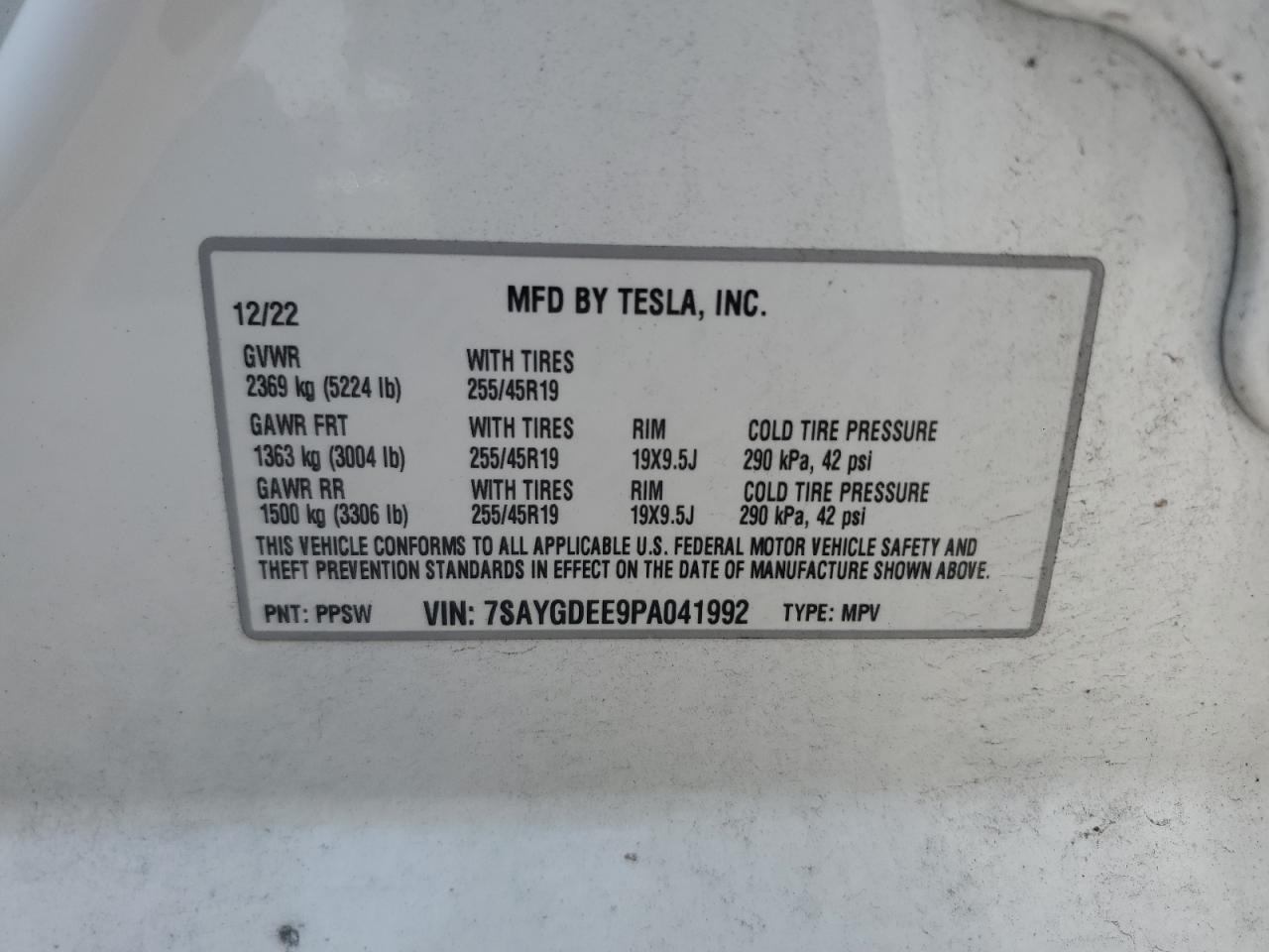 2023 Tesla Model Y VIN: 7SAYGDEE9PA041992 Lot: 62090444