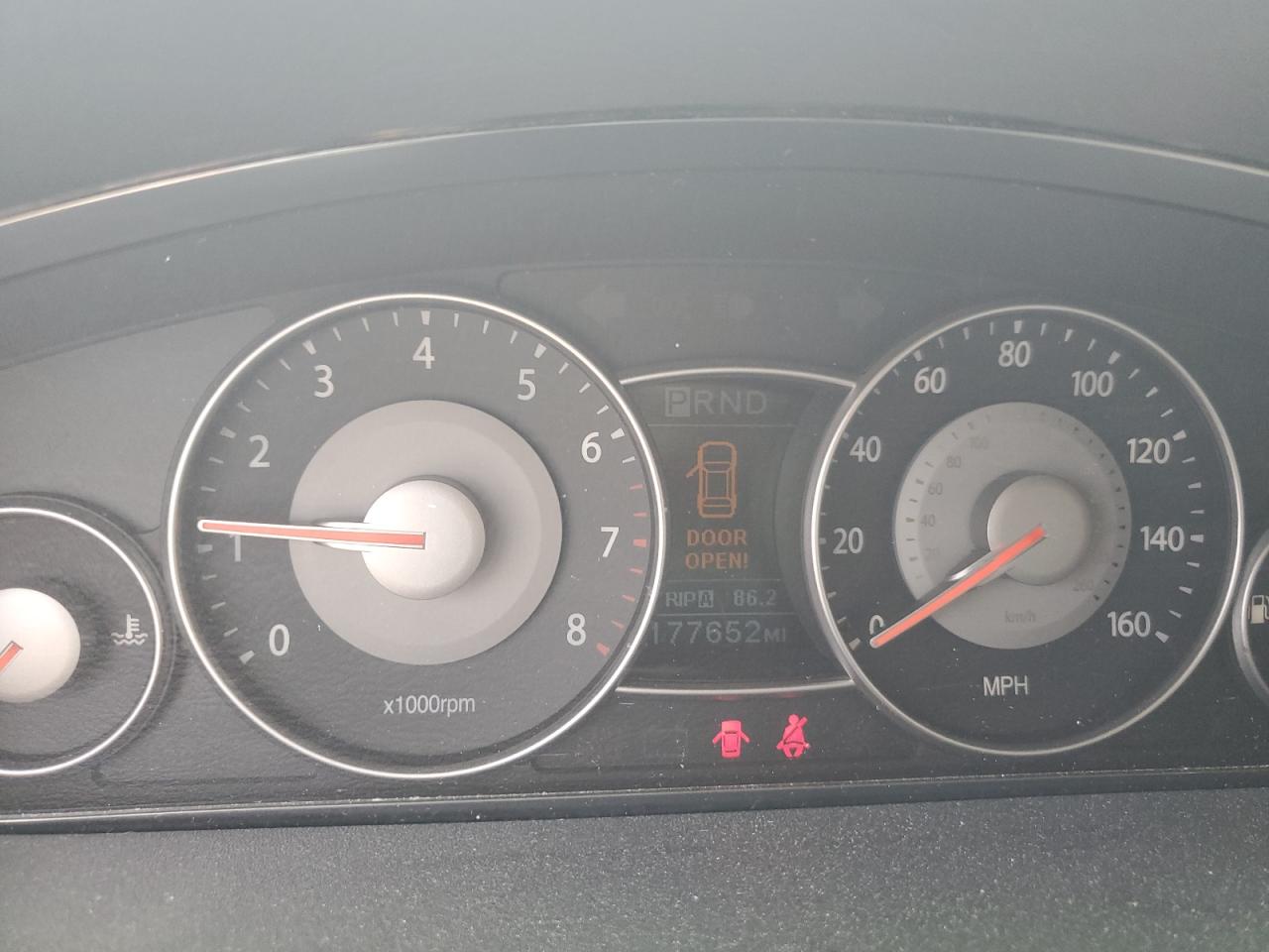 2007 Kia Amanti VIN: KNALD125675137597 Lot: 65029414